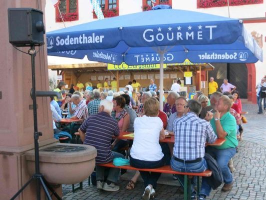 Strassen-_und_Hoffest 2014_018.jpg